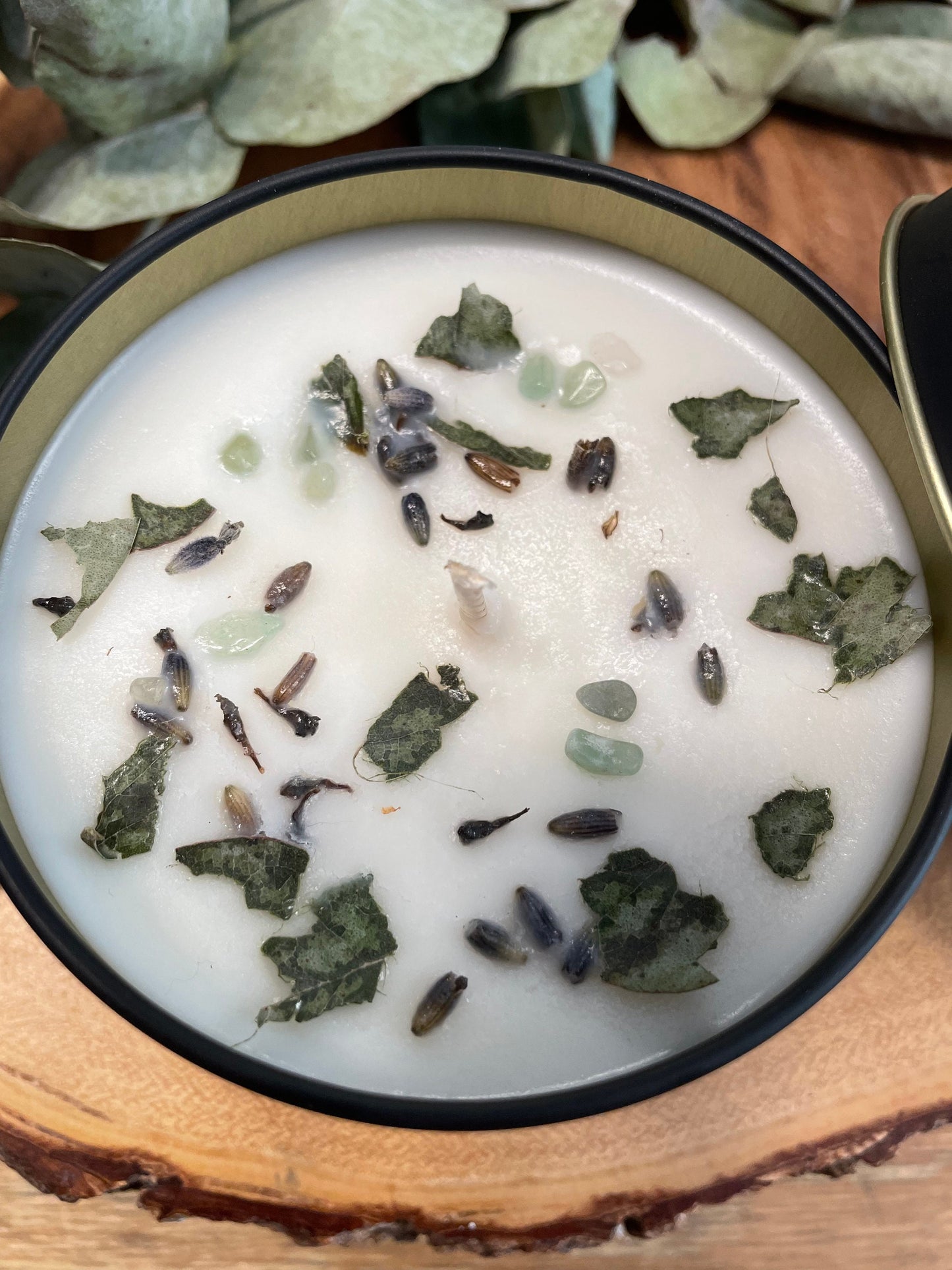 Soothe & Release - our refreshing Soy wax candle with Eucalyptus & Peppermint fragrance oils. 180g