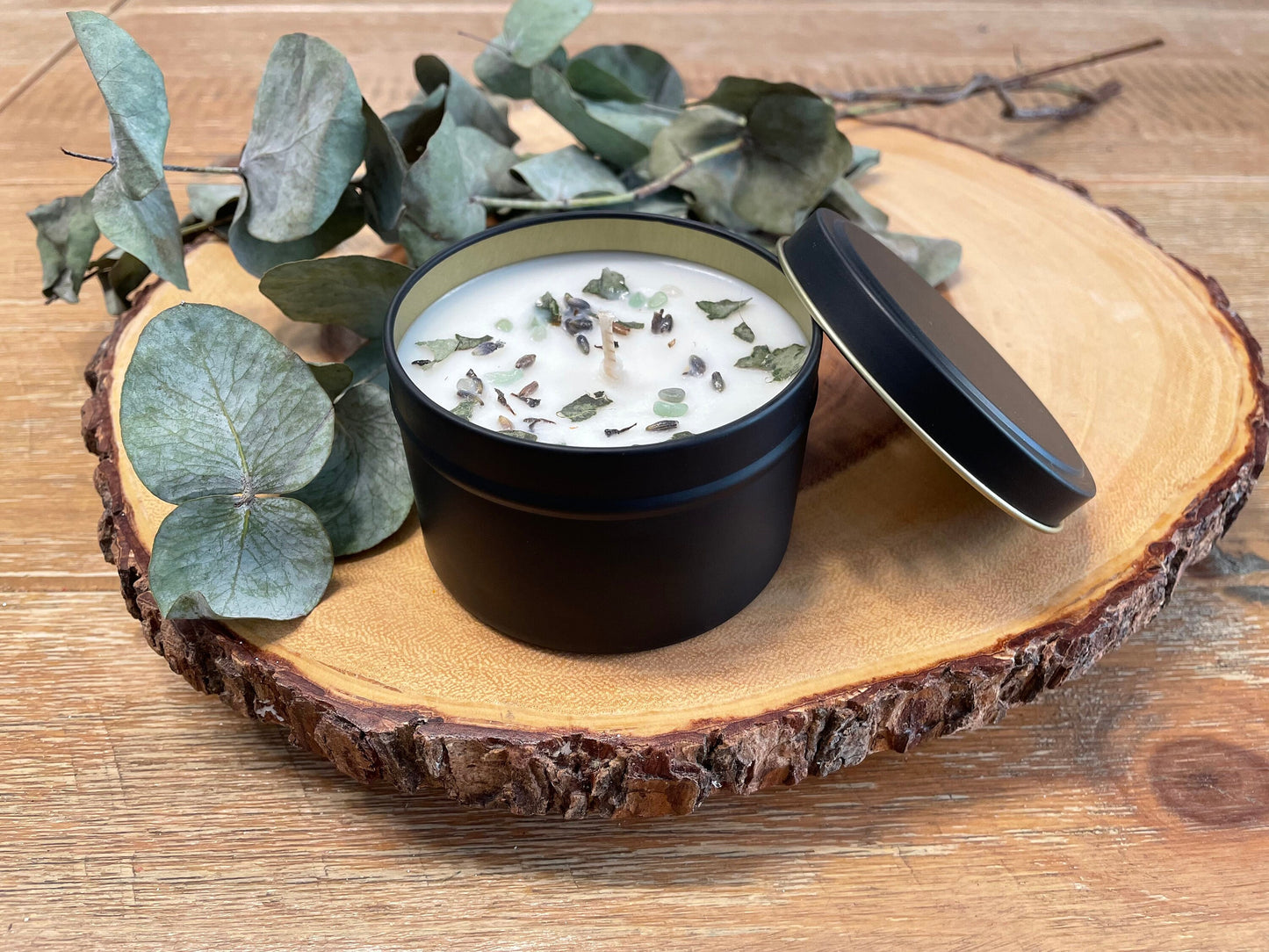 Soothe & Release - our refreshing Soy wax candle with Eucalyptus & Peppermint fragrance oils. 180g