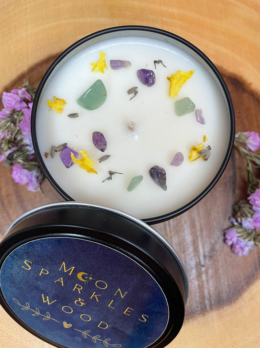 Relax & Refresh - Soy wax candle blended with high quality fragrance oils. 180g