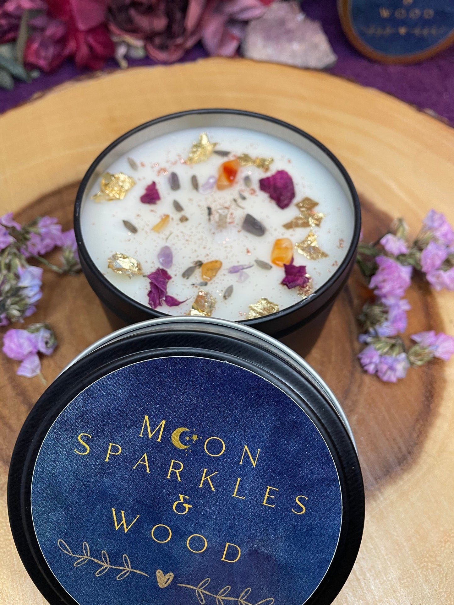 Golden Slumbers - Soy wax candle blended with Lavender & Chamomile Essential oils. 180g